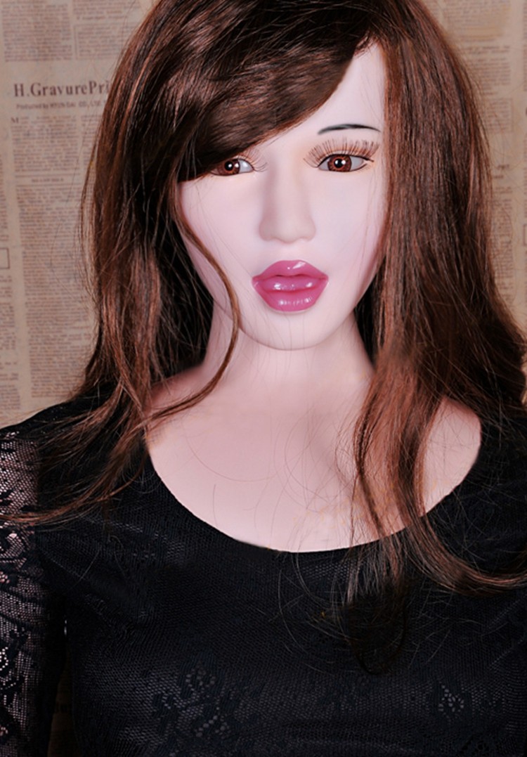 Inflatable Sex Doll With Waterfilled Chest Human Voice Oral Function For Adult Men Pleasure - 2