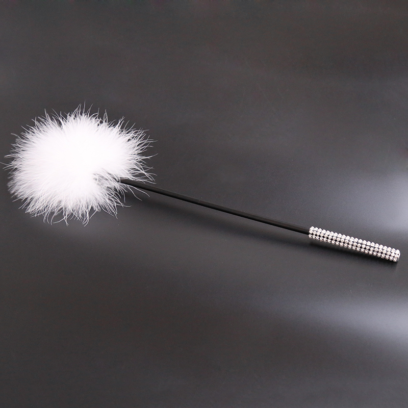 Adult Bdsm Fetish Game Toys Metal Chains Whip Flogger Feather Tickler For Men Women - 3